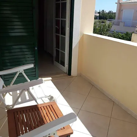 Homestay Portomos Beach, Rms Lagos